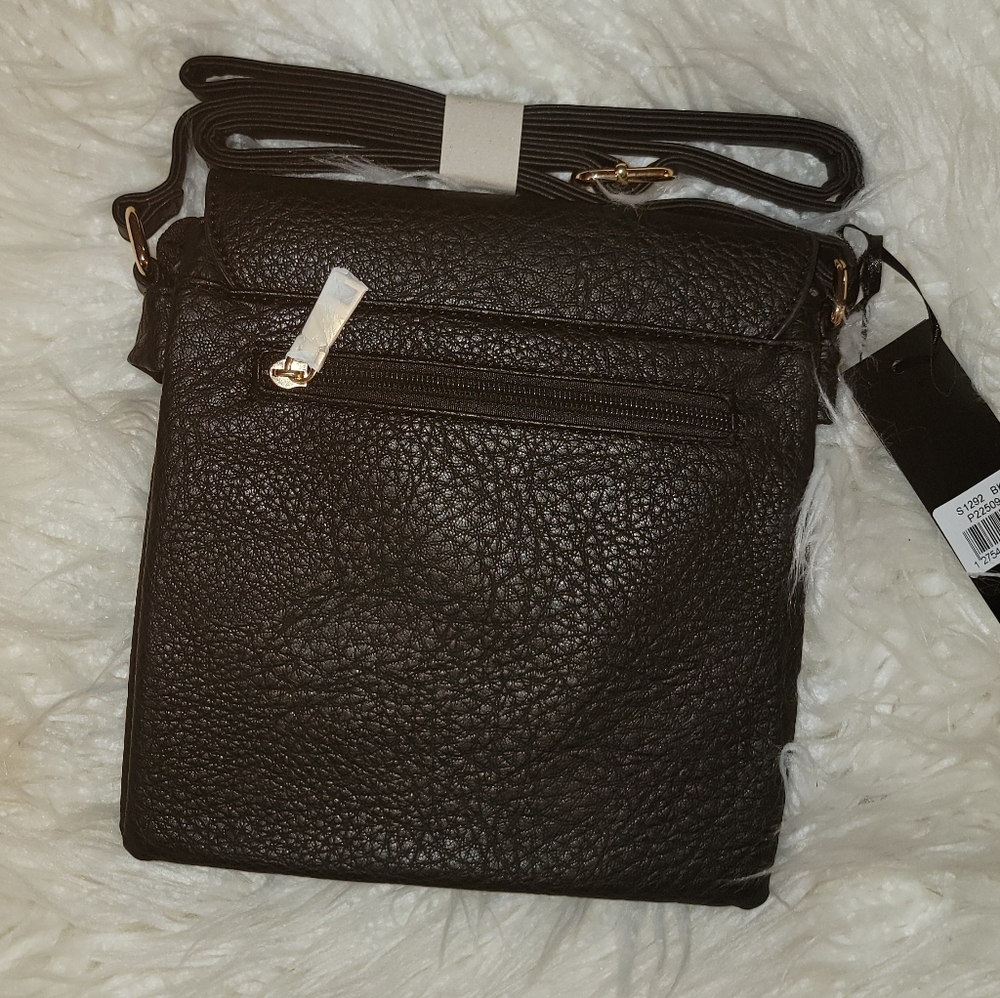 🆕️👜La Terre Vegan Leather Crossbody Bag W Zip Pocket Flap & Metal Trim, Black - Picture 3 of 3